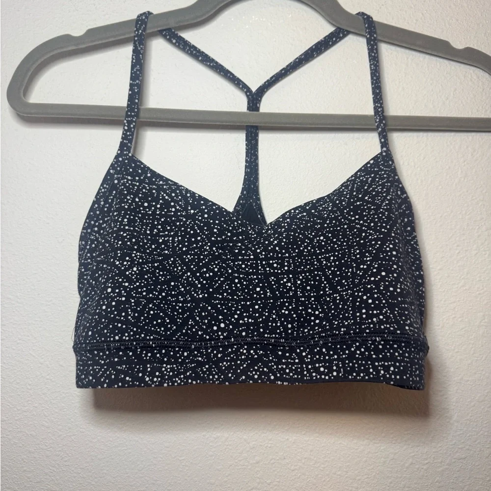 Lululemon Flow Y Bra in the Night View White Black pattern